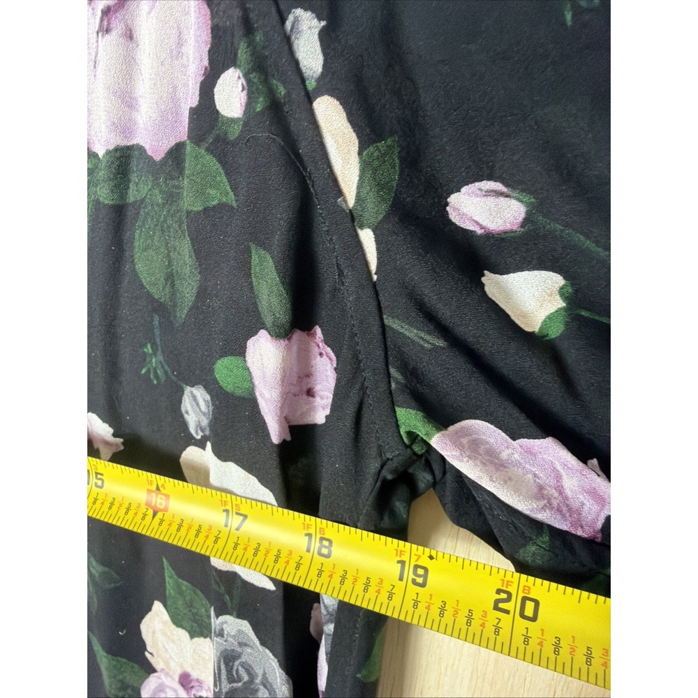 Equipment Femme 100% Silk Floral Button Up Blouse Black Pink S - Picture 6 of 8